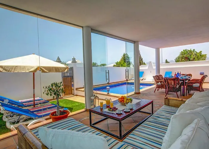 别墅 Maria Del Risco By Buenavilla