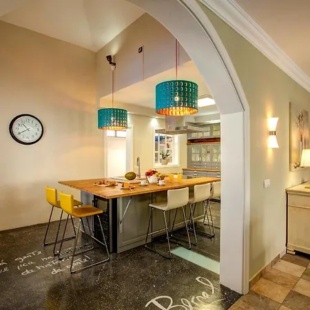 Maria Del Risco By Buenavilla * 푸에르토 델 카르멘